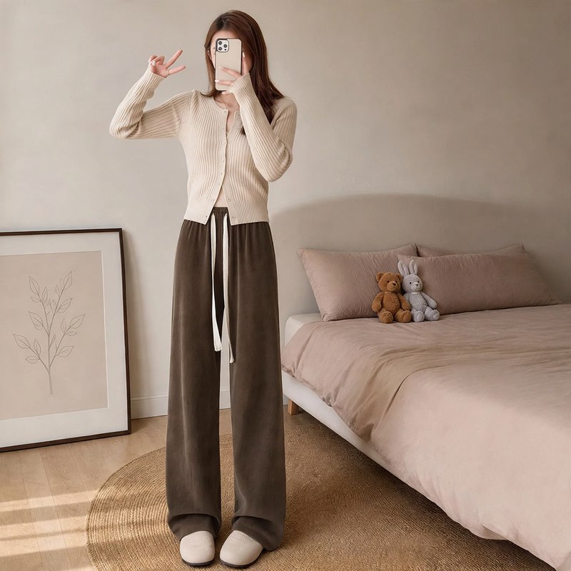 Damen-Cordhose mit Lammfleece-Futter