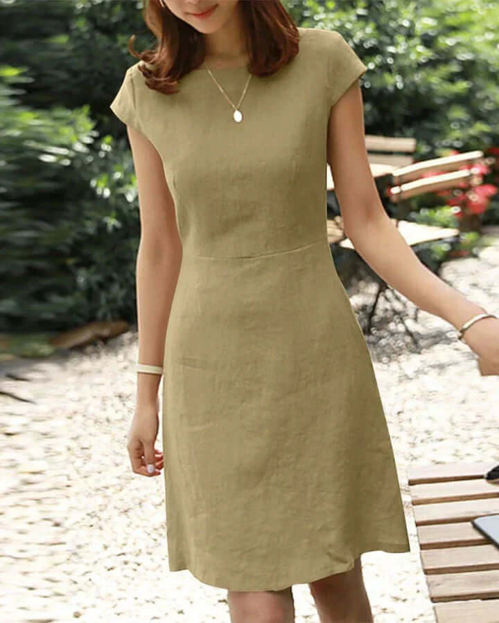 Echoarchiv | Sommerkleid mit Zarten Ärmeln