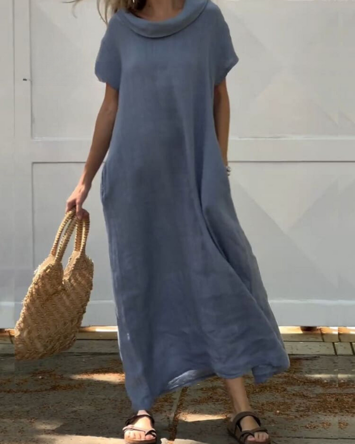 Echoarchiv | Leinenkleid mit Elegantem Kragen