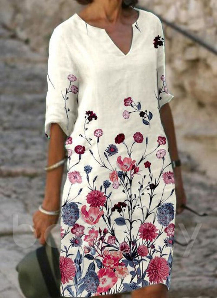 Echoarchiv | Bezauberndes Kleid Mit Blumenmuster Für Frauen