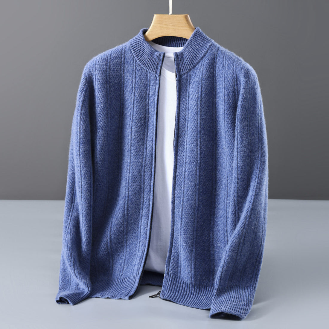 Herren-Wollstrickjacke, Stehkragen, Reißverschluss, Jacquard-Muster