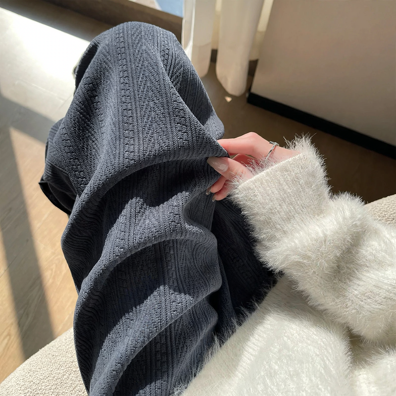 Gefütterte Cord-Weithosen für Damen