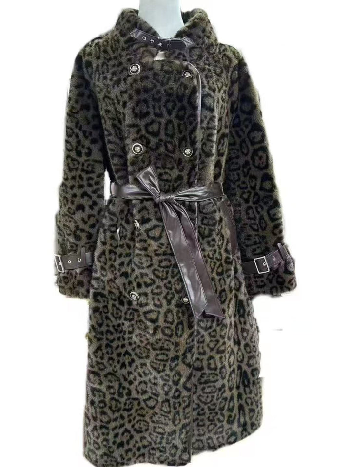 Langer Damen-Lammfellmantel mit Gürtel