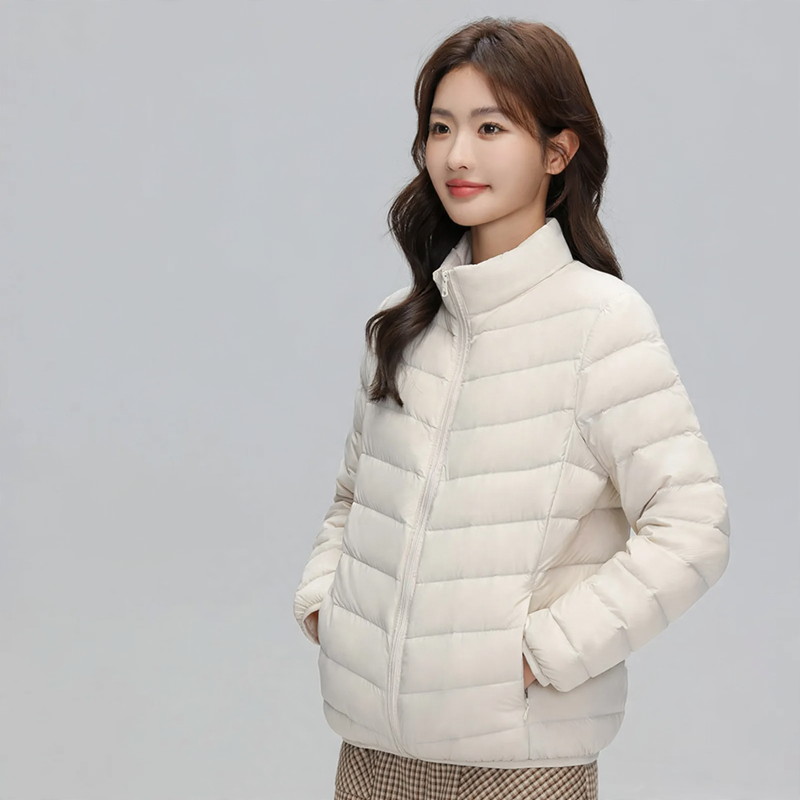 Leichte Daunenjacke für Damen, Stehkragen, weiß, Entendaune