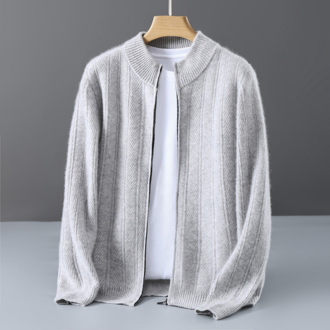 Herren-Wollstrickjacke, Stehkragen, Reißverschluss, Jacquard-Muster