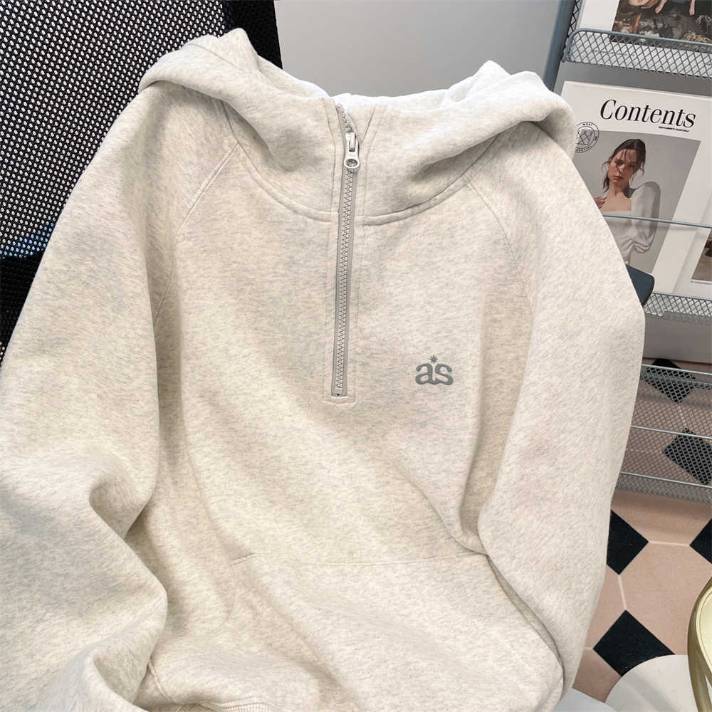 Vintage-Kapuzenpullover mit halbem Reißverschluss