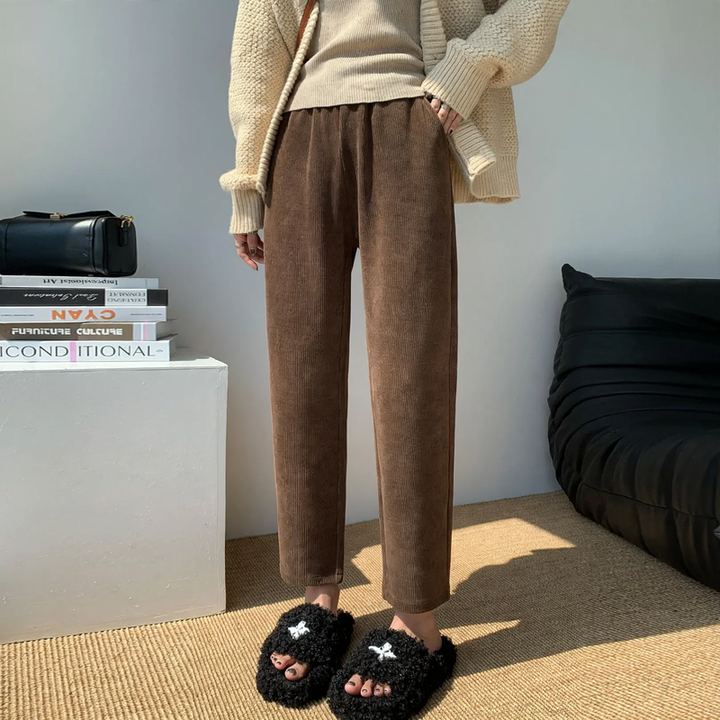 Damen-Cordhose, Haremsschnitt, verschiedene Längen