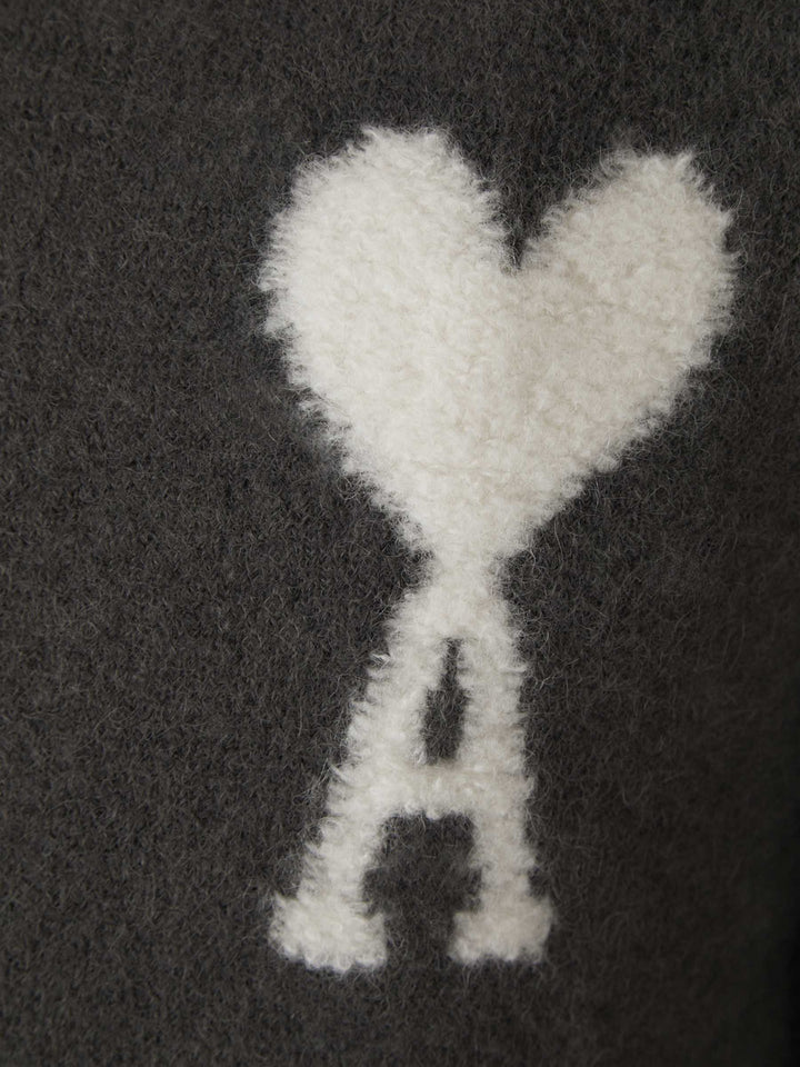 Echoarchiv | Pullover mit Herzdruck