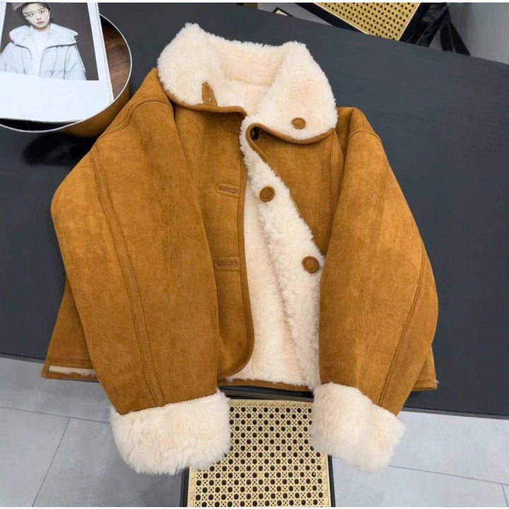 Wendejacke aus Wildlederimitat mit Lammfleece