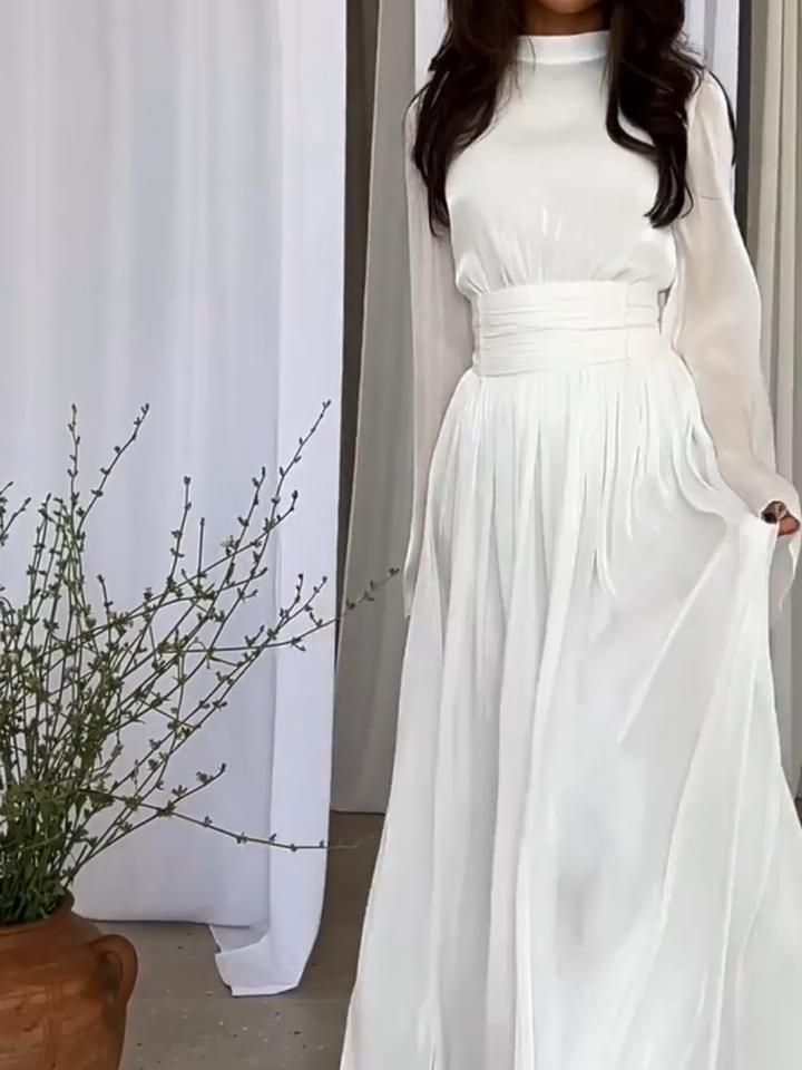 Echoarchiv | Stylisches Maxikleid mit Bindegürtel