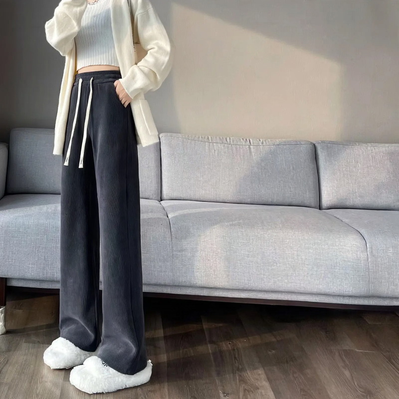 Damen-Cordhose mit weitem Bein, gerade geschnitten