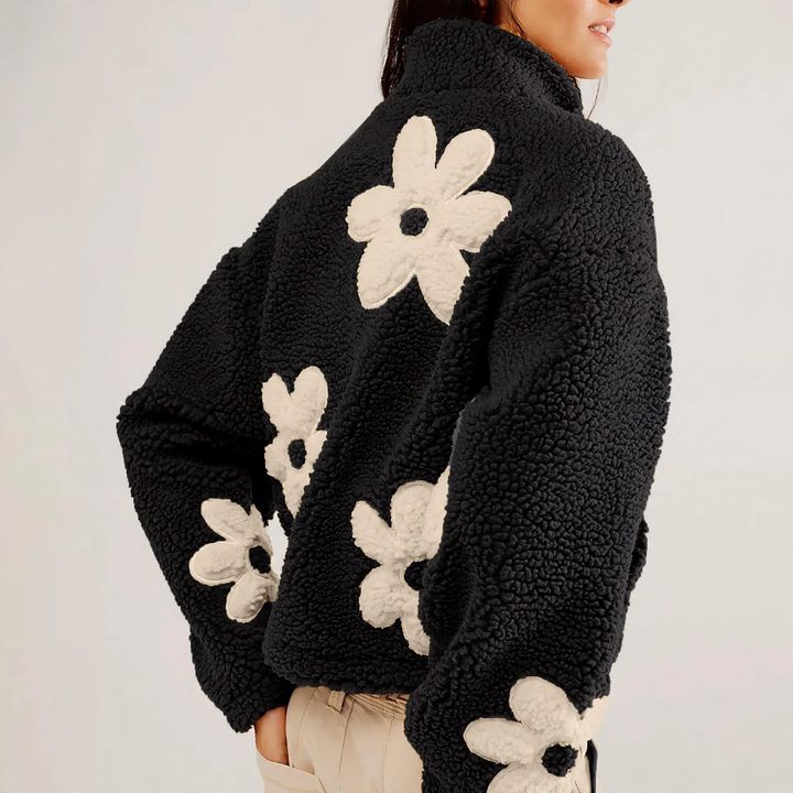Lammfell-Imitat Strickjacke mit Blumenstickerei