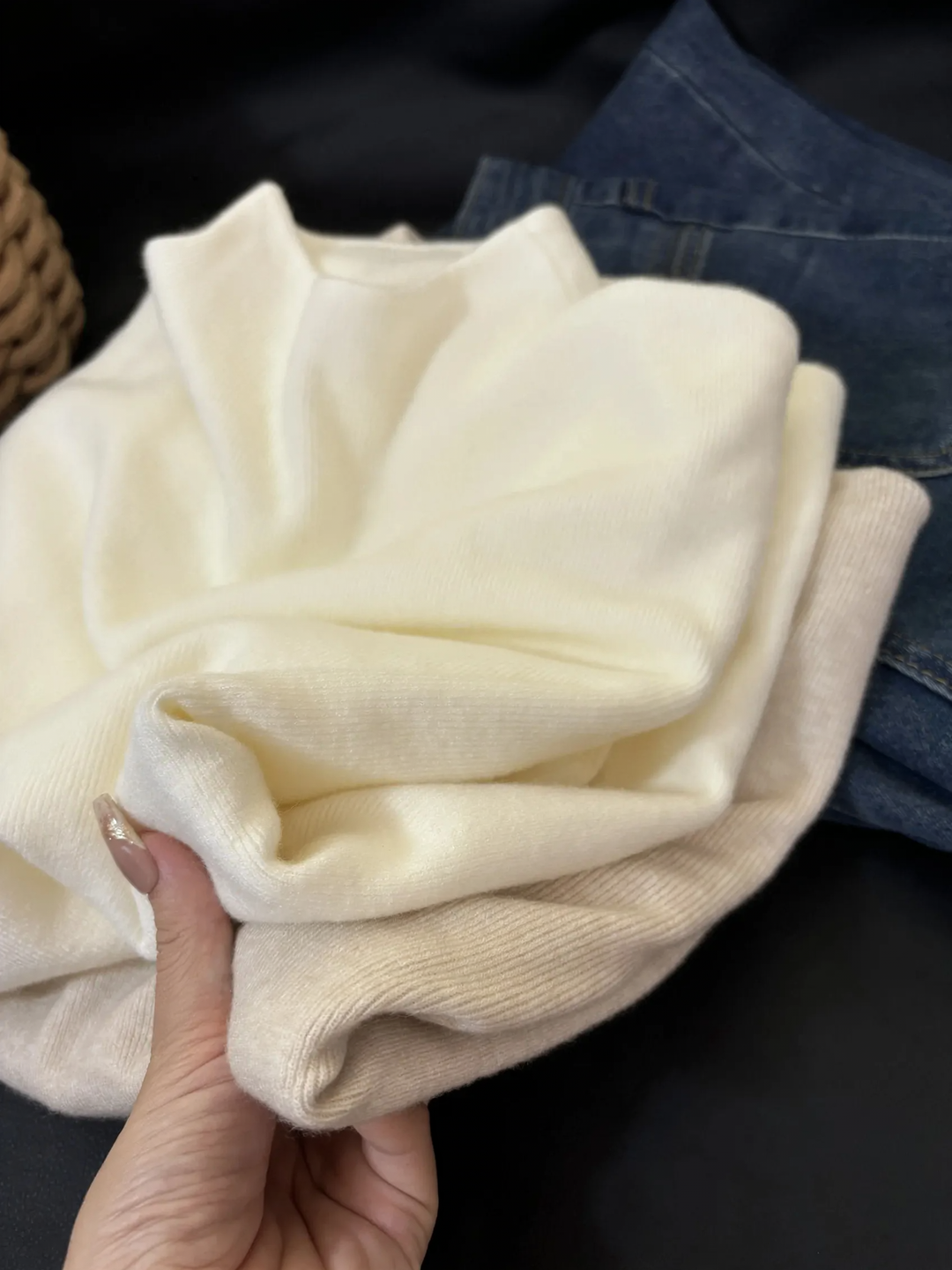 Damen-Strickpullover mit kleinem Stehkragen