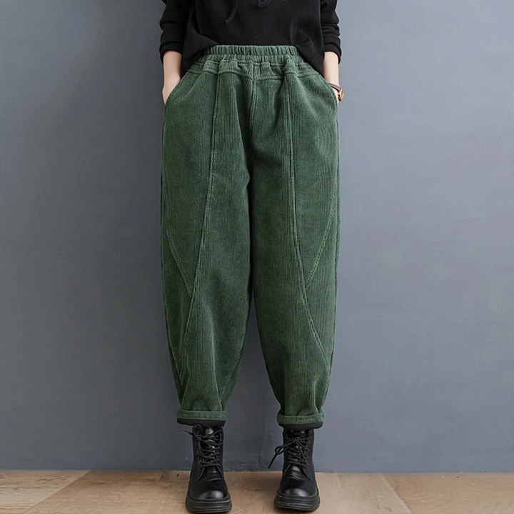 Kordhose für Damen, weiter Schnitt, gefüttert