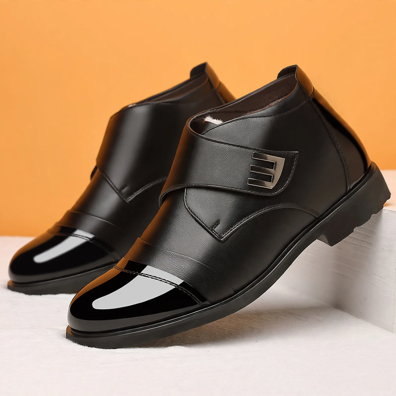Gefütterte Herren-Stiefel mit Klettverschluss