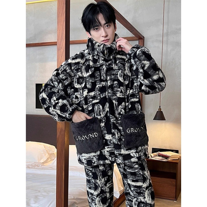 Luxuriöses Herren-Pyjama-Set aus Flanell, warm und gefüttert