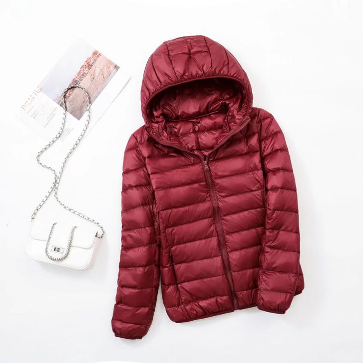 Leichte Damen-Daunenjacke mit Stehkragen