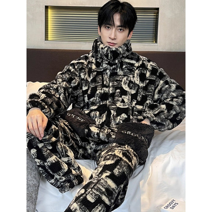 Luxuriöses Herren-Pyjama-Set aus Flanell, warm und gefüttert