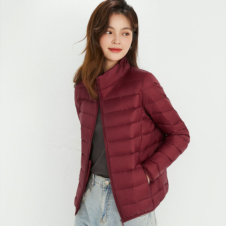 Leichte Daunenjacke mit Kapuze für Damen