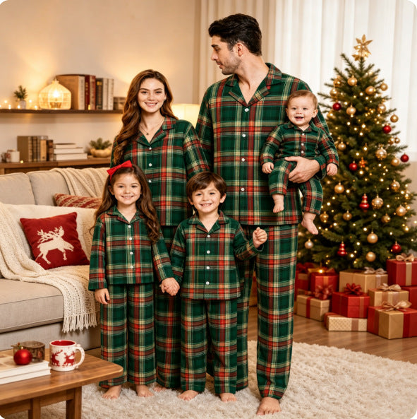 Weihnachts-Familien-Schlafanzug, kariert