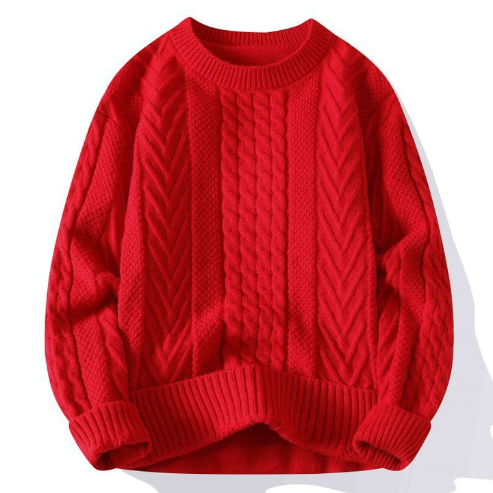 Grober Strickpullover mit Zopfmuster
