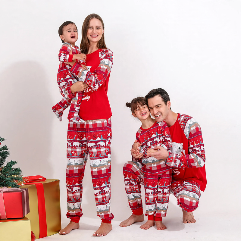 Weihnachts-Pyjama-Set für die Familie, Strickoptik-Druck