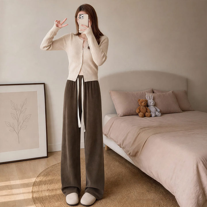 Damen-Cordhose mit Lammfleece-Futter