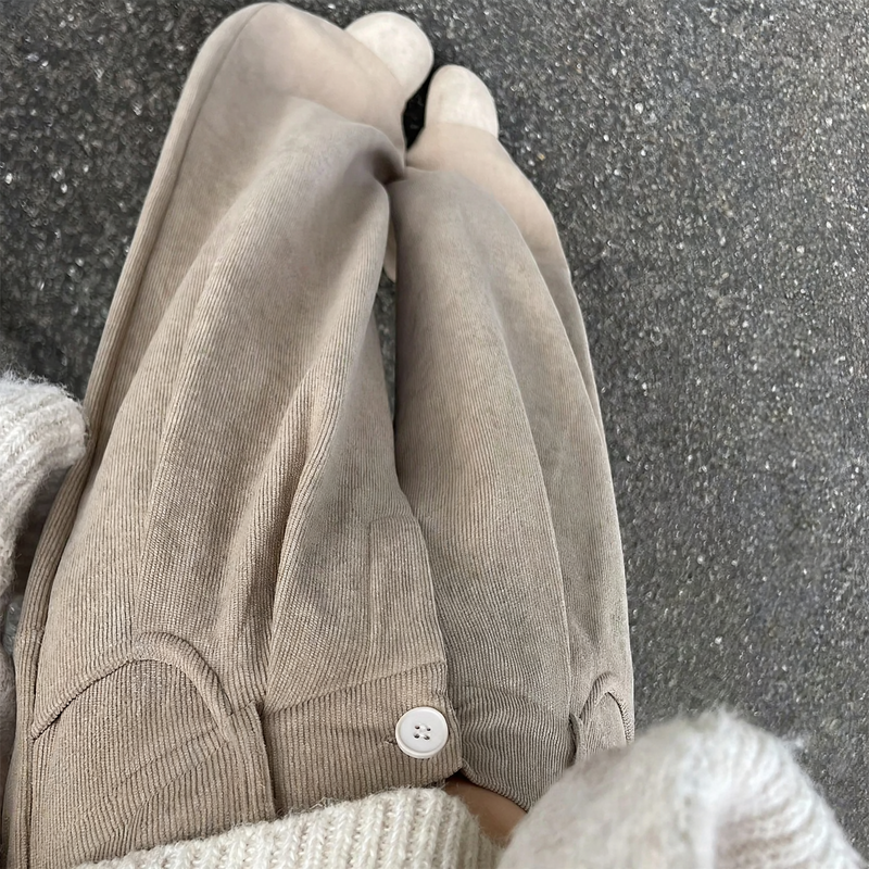 Damen Cordhose mit weitem Bein, hohe Taille