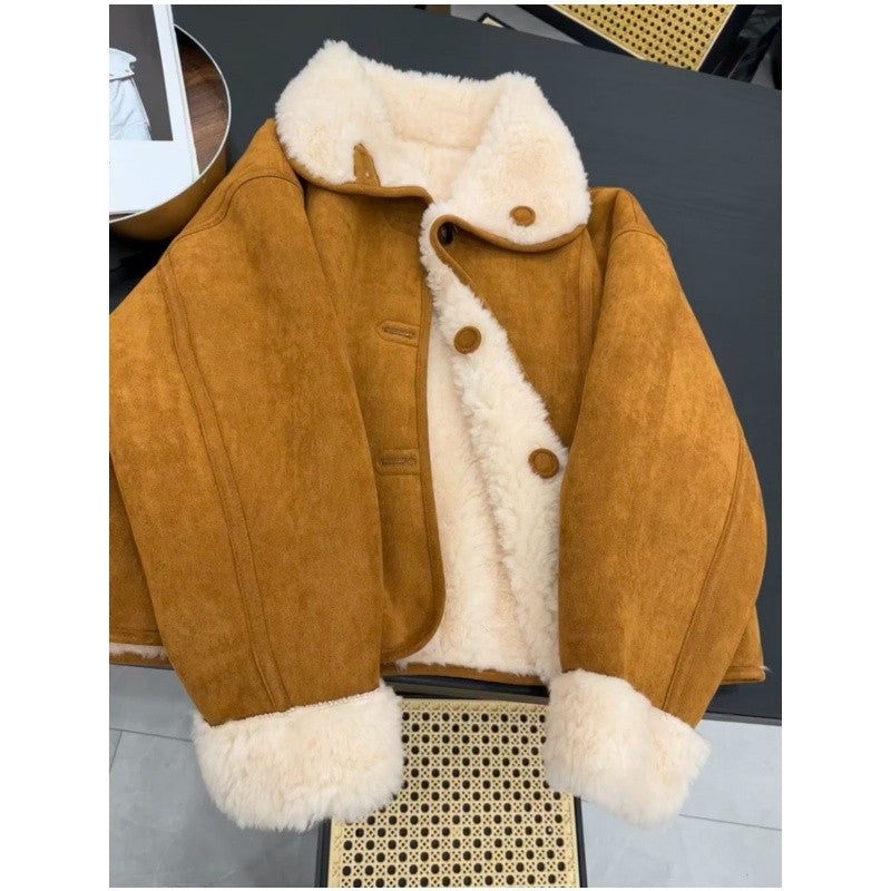Wendejacke aus Wildlederimitat mit Lammfleece
