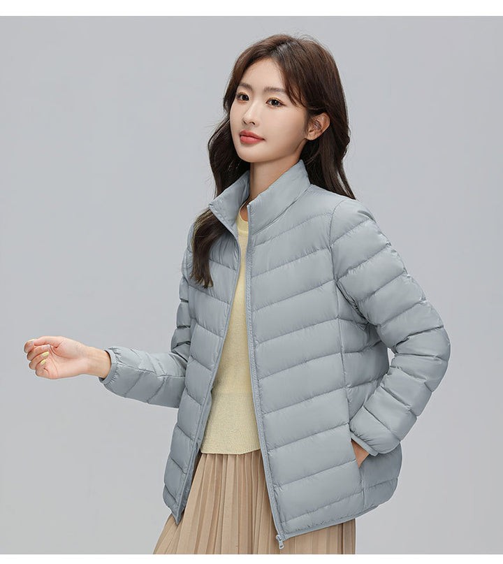 Leichte Daunenjacke für Damen, Stehkragen, weiß, Entendaune