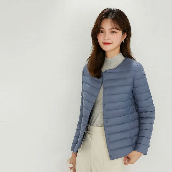 Leichte, komprimierbare Daunenjacke für Damen