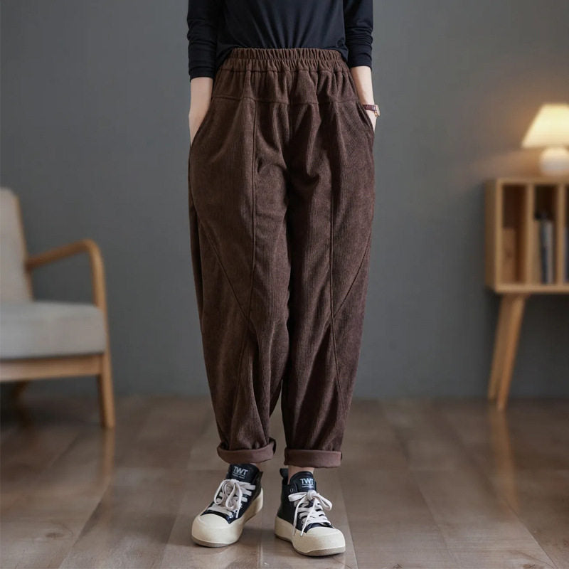 Damen Cordhose, Karottenform, gefüttert