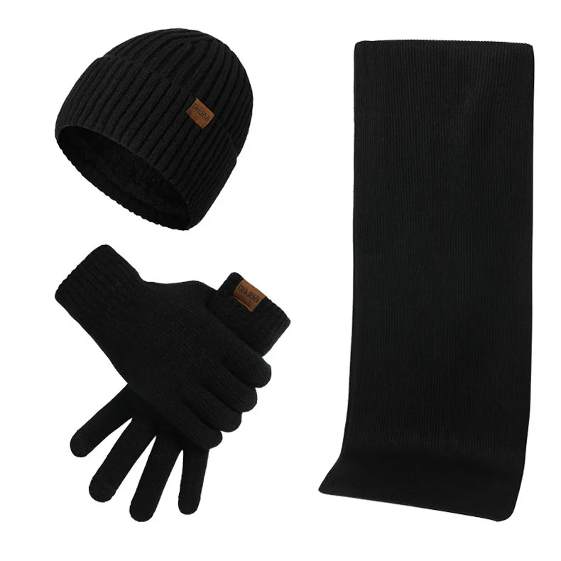 Echoarchiv - Lässiges Winterset mit Mütze, Schal und Handschuhen für Männer