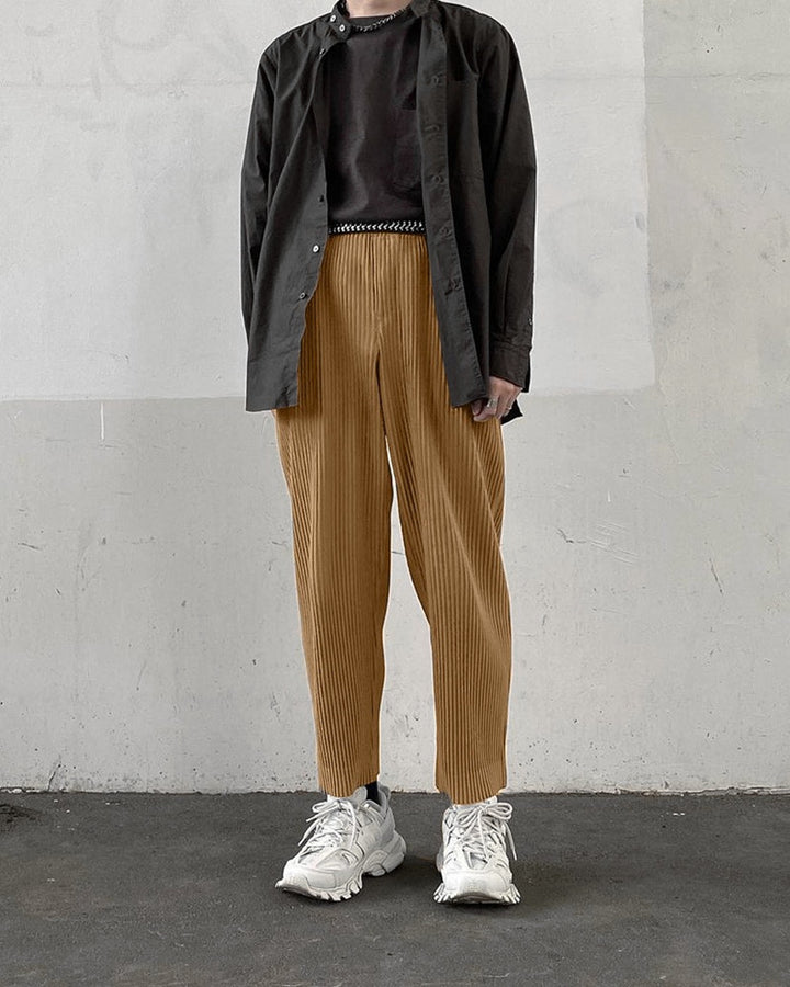 Herren Kordhose im Relaxed-Tapered-Schnitt mit feiner Breitkordstruktur – Sorevano