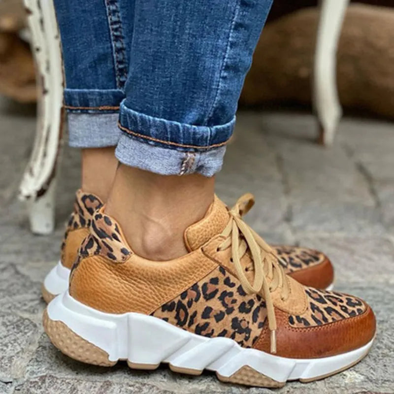 Echoarchiv | Lässige Vulkanisierte Leoparden-Sneakers mit Dicken Sohlen