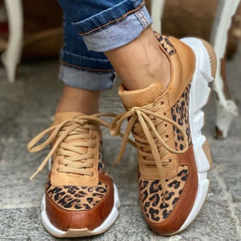 Echoarchiv | Lässige Vulkanisierte Leoparden-Sneakers mit Dicken Sohlen