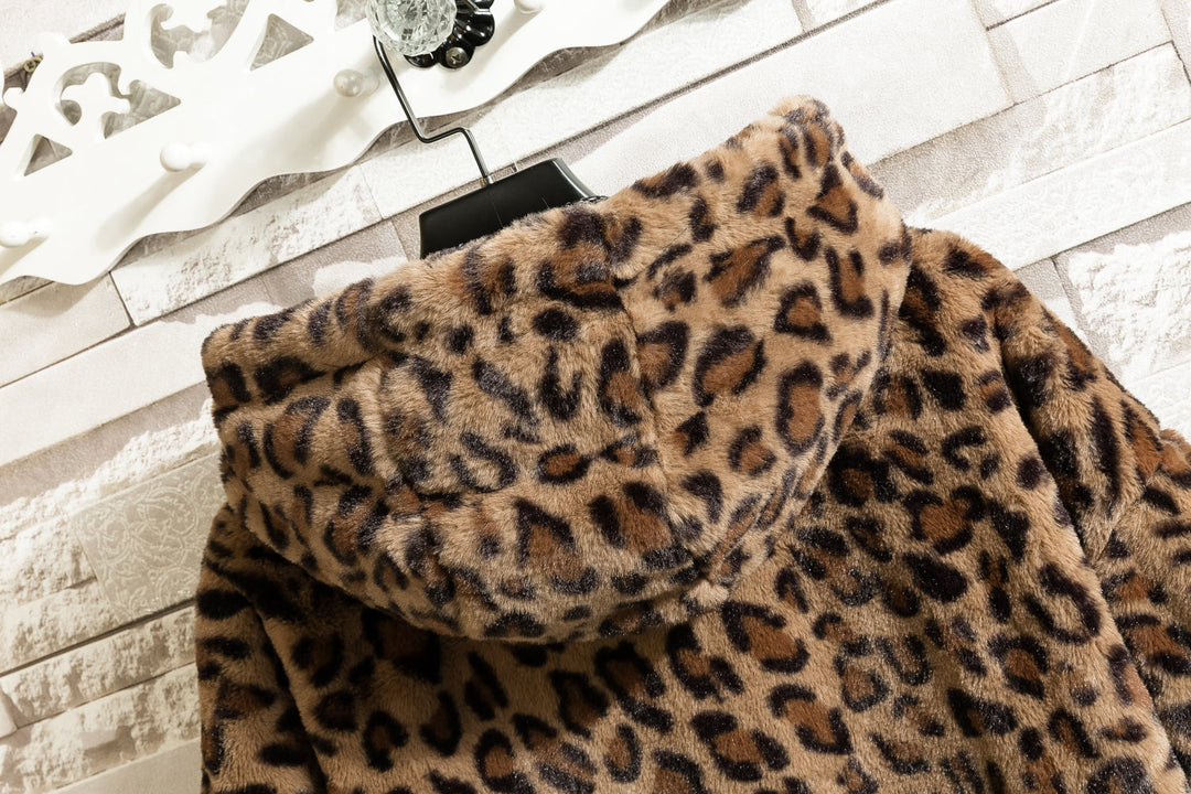 Echoarchiv Herren-Fleecejacke mit Kapuze und Leopardenmuster