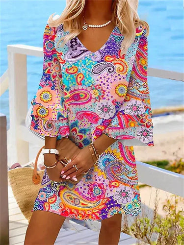 Echoarchiv | Bunt bedrucktes Kleid