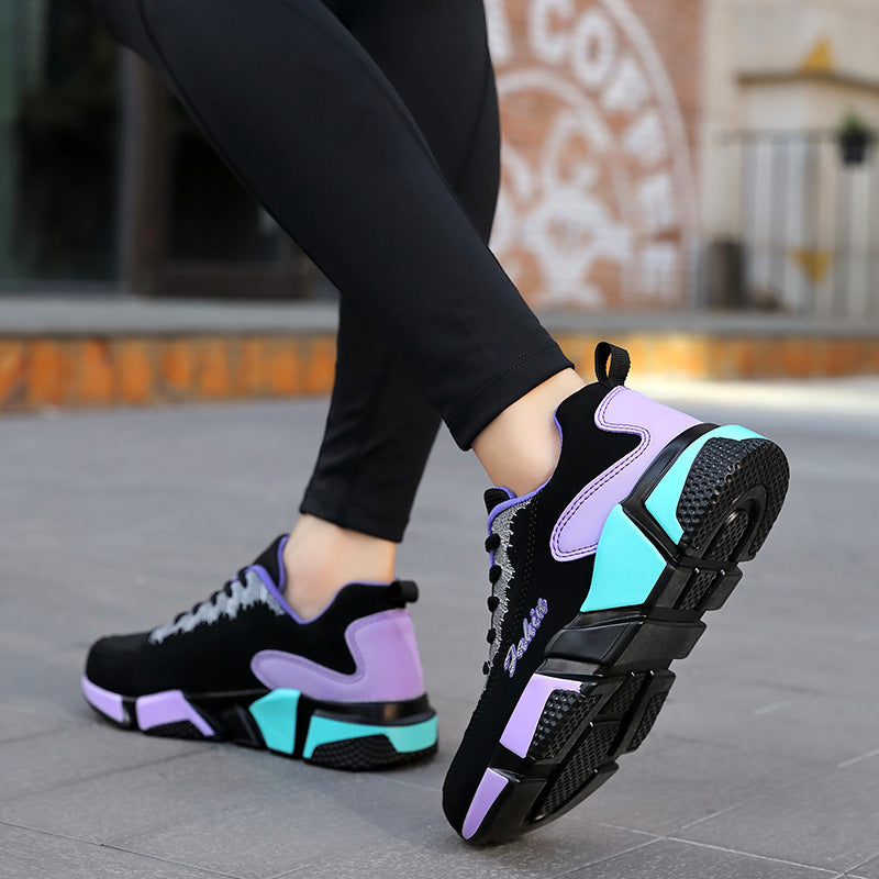 Damen nan sportlicher Plateau-Sneaker mit stoßdämpfender Blocksohle, gepolstertem Komfortfußbett und Mesh-Einsätzen Echo Archiv