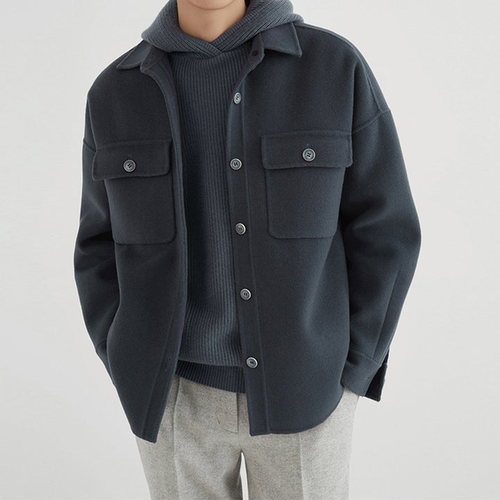 Herren Overshirt aus Wollmix mit überschnittener Schulter und aufgesetzten Brusttaschen Echoarchiv