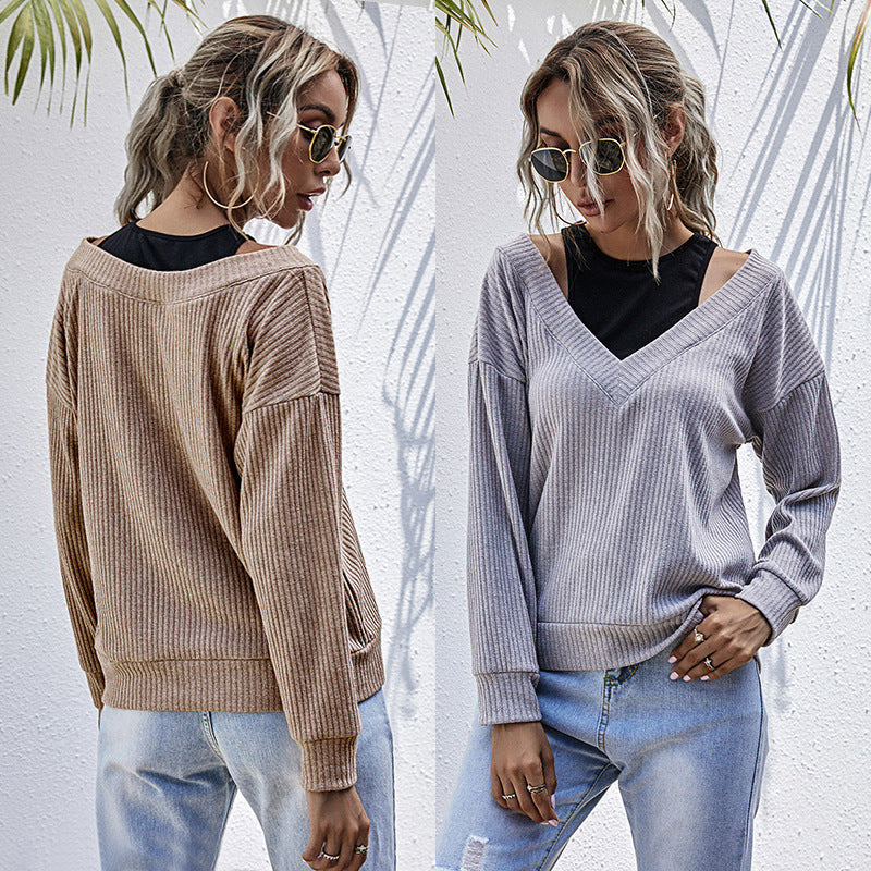 Damen Gerippter V‑Ausschnitt Strickpullover im Lagenlook mit Cut‑Out‑Schulter & überschnittener Passform Echoarchiv