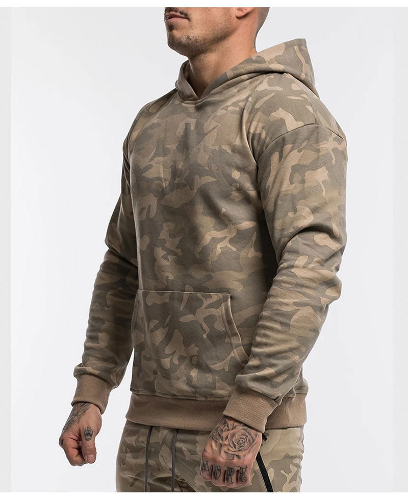 Herren Camo Kapuzenpullover aus hochwertigem Sweatstoff mit praktischer Kängurutasche Echoarchiv