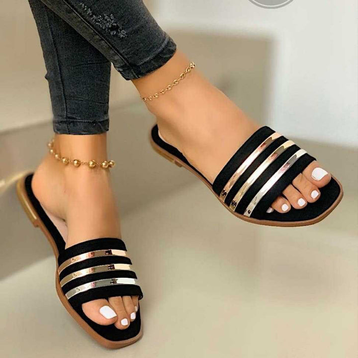 Damen nan flache Schlupfsandalette mit mehrreihigen Metallicstreifen und gepolstertem Komfortfußbett Echo Archiv
