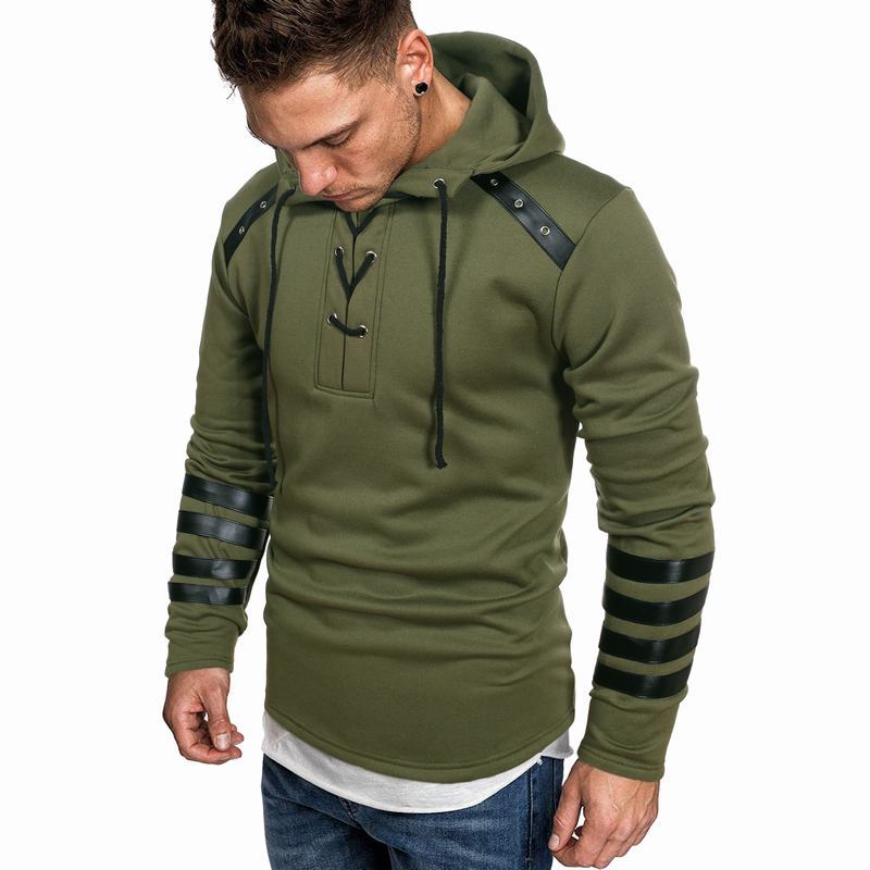 Herren Kapuzenpullover mit modischen Lederdetails Echoarchiv