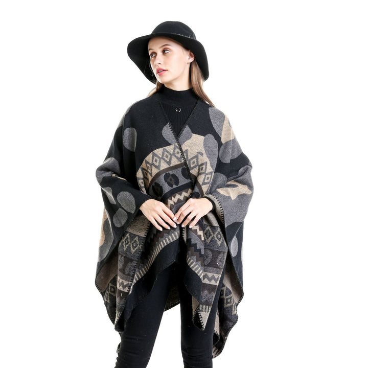 Damen Jacquard-Ruana‑Poncho mit Ethno‑Jacquard und offenem Oversize‑Fall Echo Archiv