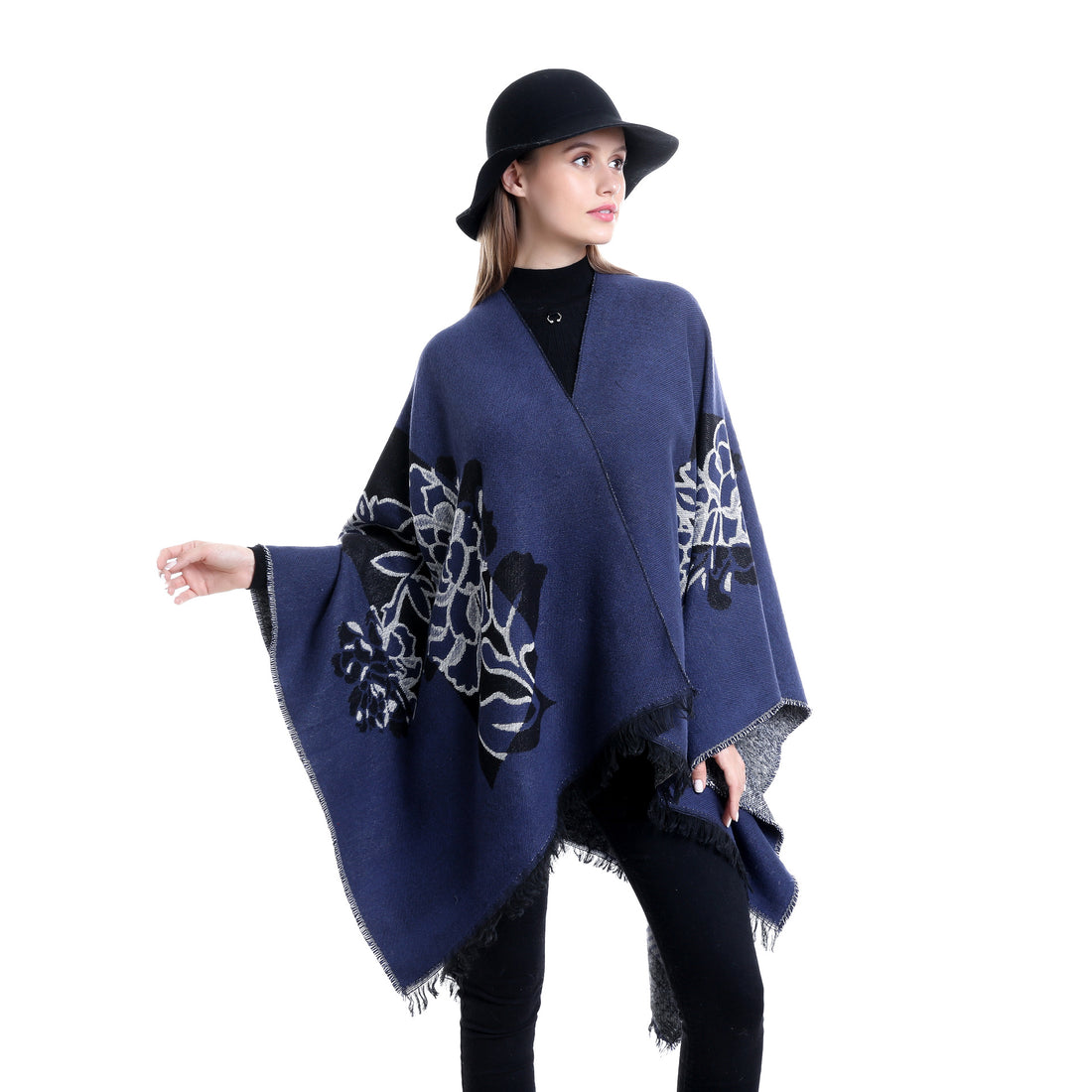 Damen Jacquard‑Ruana mit floralem Motiv, doppellagig und Fransensaum – Avérine