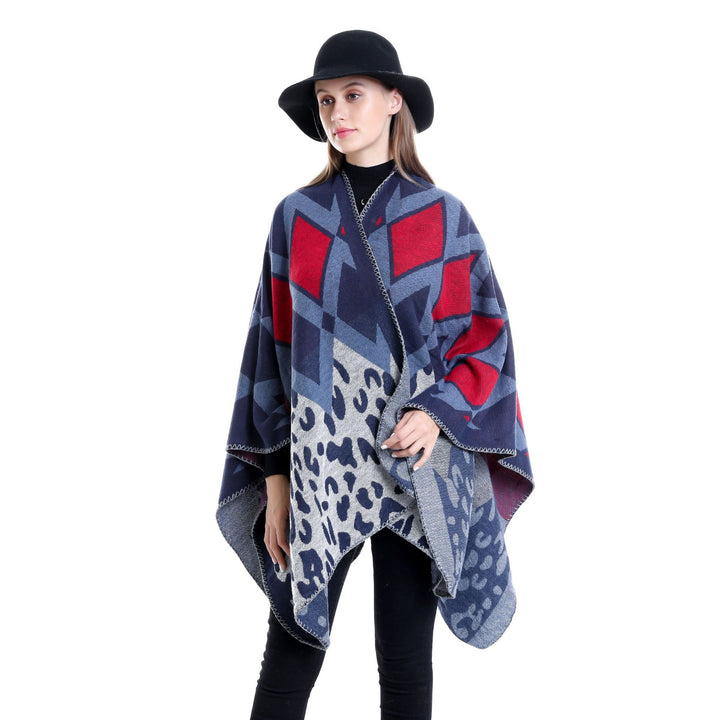Damen Oversize-Ruana-Poncho mit geometrischem und Animal-Jacquard Echo Archiv
