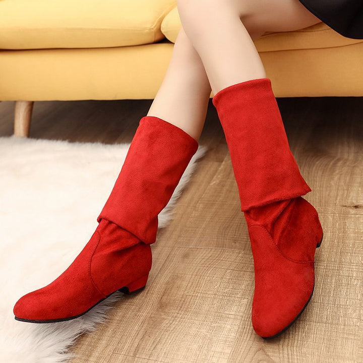 Damen Overknee-Stiefel mit weichem Veloursfinish, flachem Keilabsatz und stretchigem Schaft – Lioré