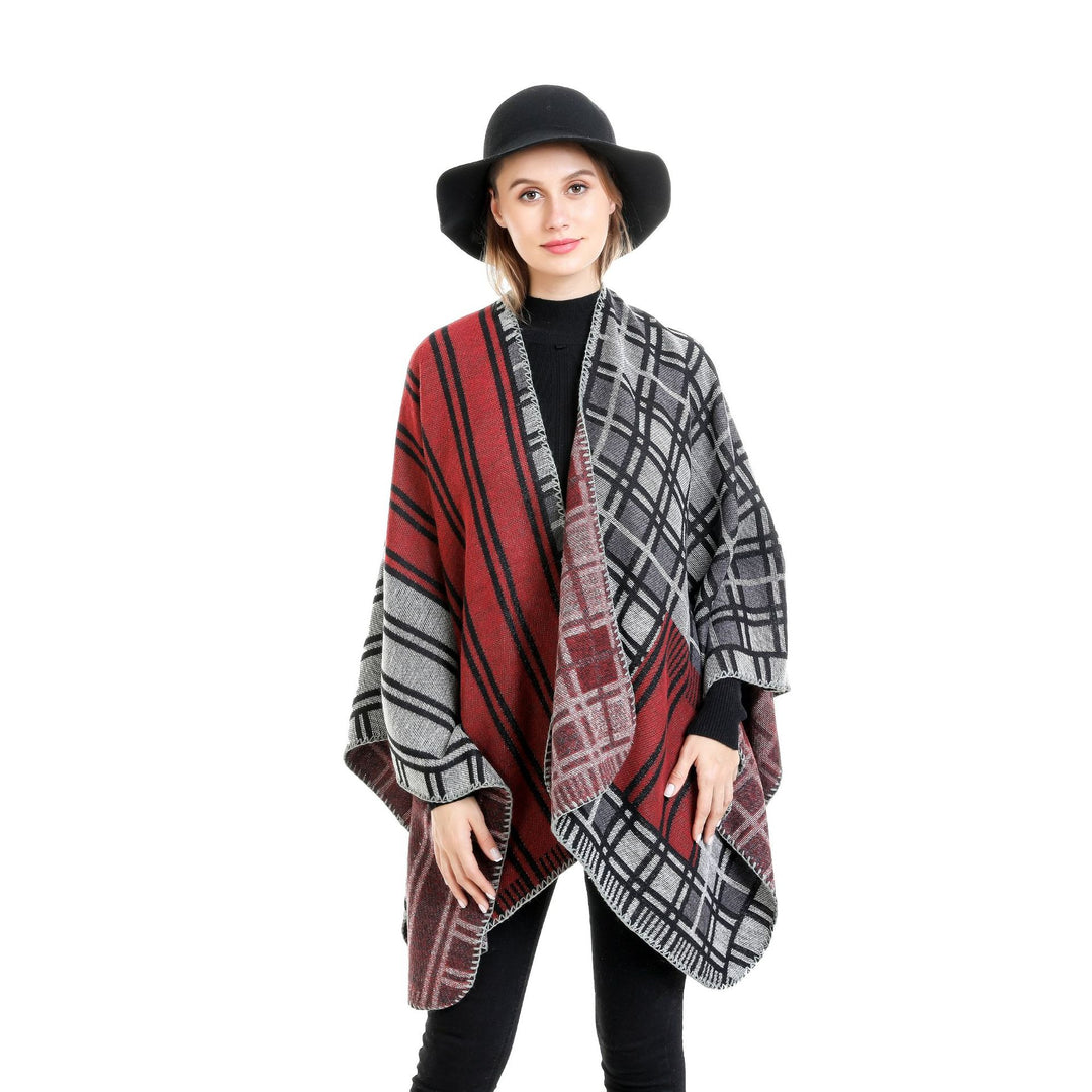 Damen Oversize-Ruana im Patch-Karo-Strick mit offenem Saum Echo Archiv