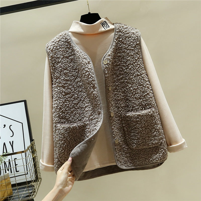 Damen kuschelige Teddyweste mit Druckknopf und aufgesetzten Taschen – Avérine